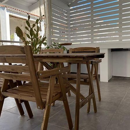 3-Bedroom Central, Spacious And Bright Apartment. Iraklio Exterior foto