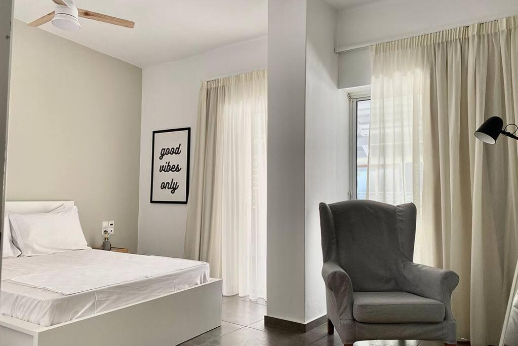 3-Bedroom Central, Spacious And Bright Apartment. Iraklio Exterior foto