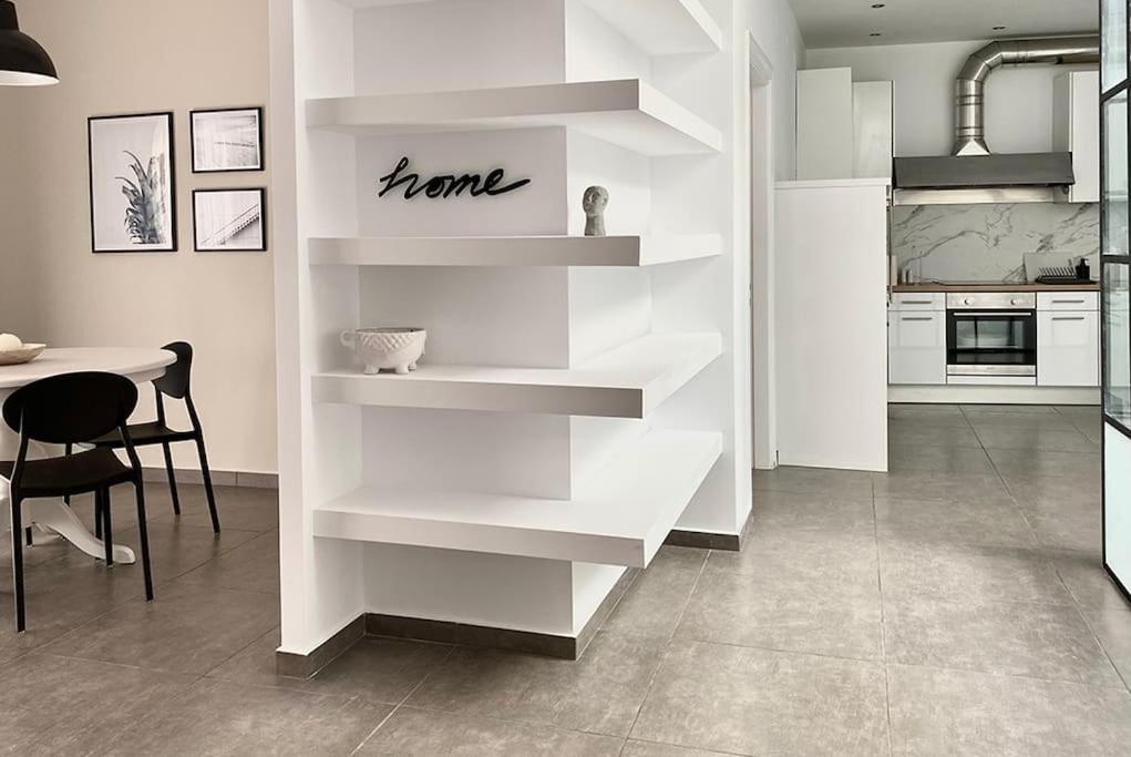 3-Bedroom Central, Spacious And Bright Apartment. Iraklio Exterior foto