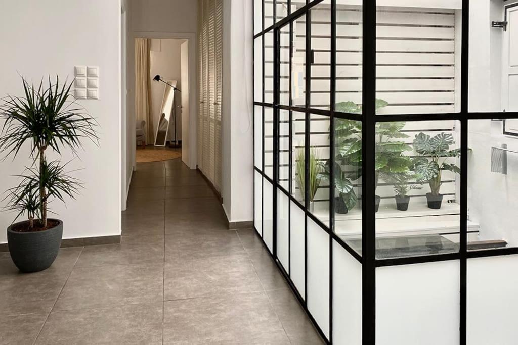 3-Bedroom Central, Spacious And Bright Apartment. Iraklio Exterior foto